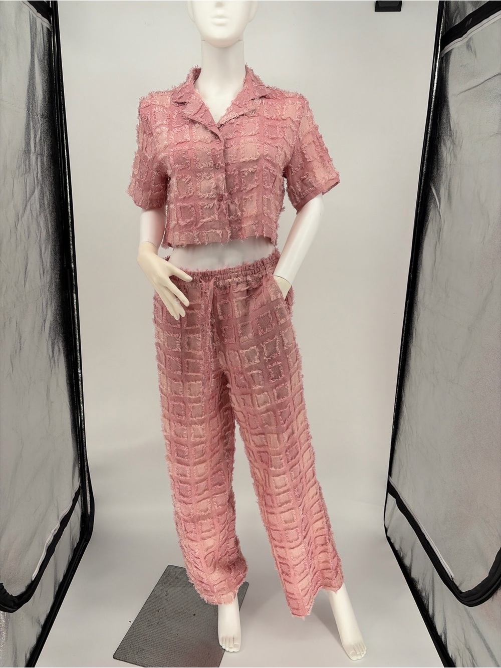Women's Pink Textured Two-Piece Pants Set